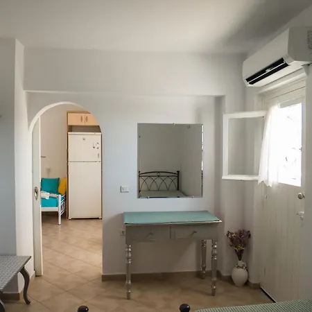 Apartment Anatoli Kímolos